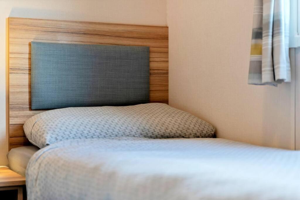 Tattershall Lakes: Sally'S Superior Stay Екстер'єр фото